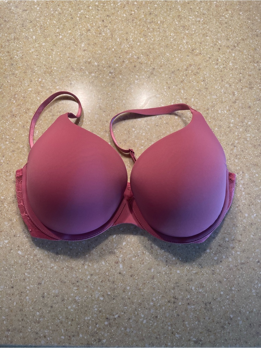 VS bra 32DD/E